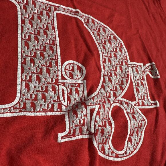 Red Cutout Shoulder Graphic Tee Y2K Streetwear Logo Print Top XS S READ FLAWS - Picture 7 of 12